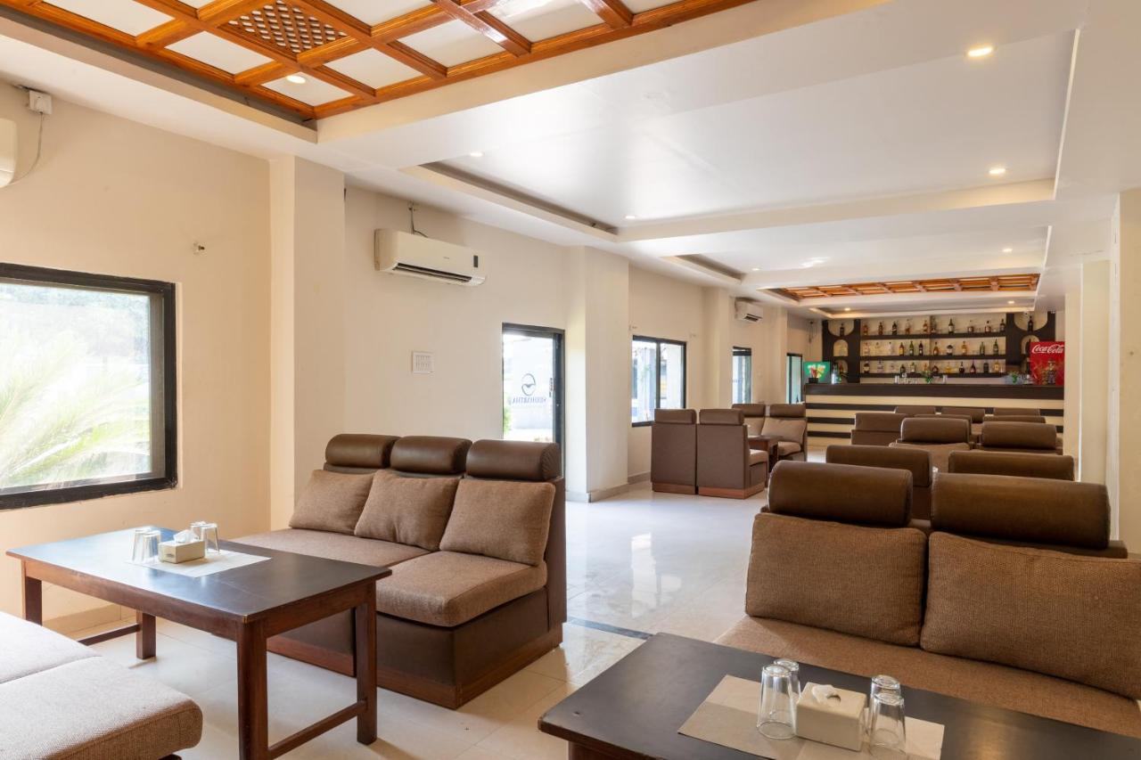 Siddhartha Cottage Butwāl Екстериор снимка