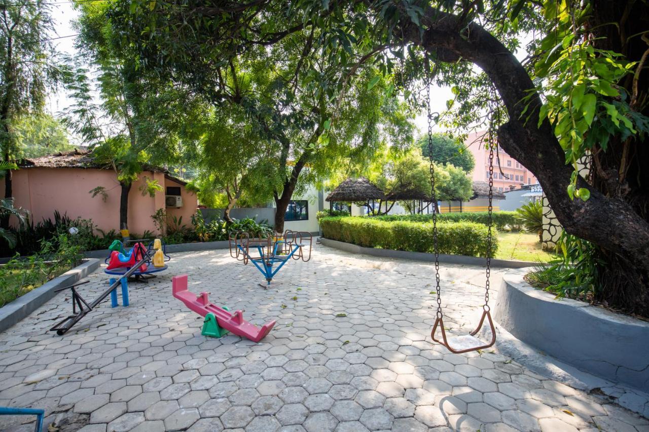 Siddhartha Cottage Butwāl Екстериор снимка